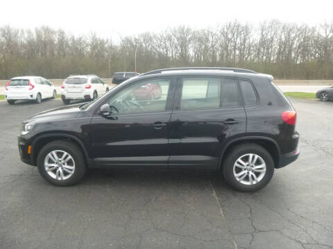 2017 Volkswagen Tiguan for sale at NEW RIDE INC in Evanston IL
