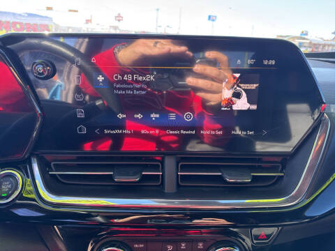 2025 Chevrolet Trax RS