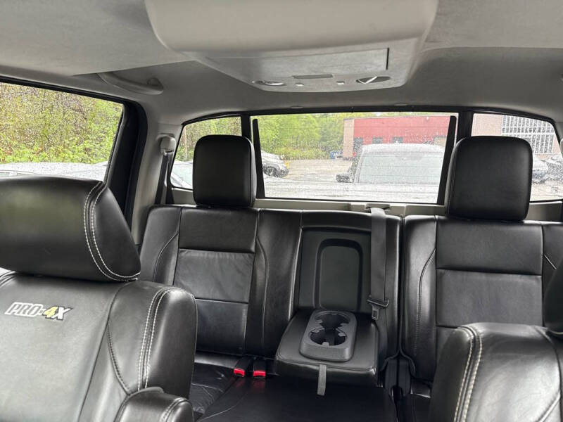 2015 Nissan Titan