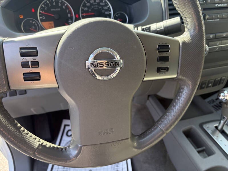 2010 Nissan Frontier LE