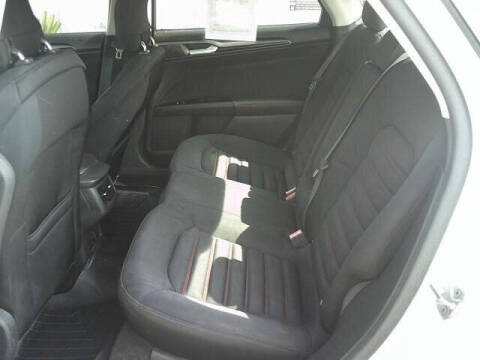 2014 Ford Fusion SE