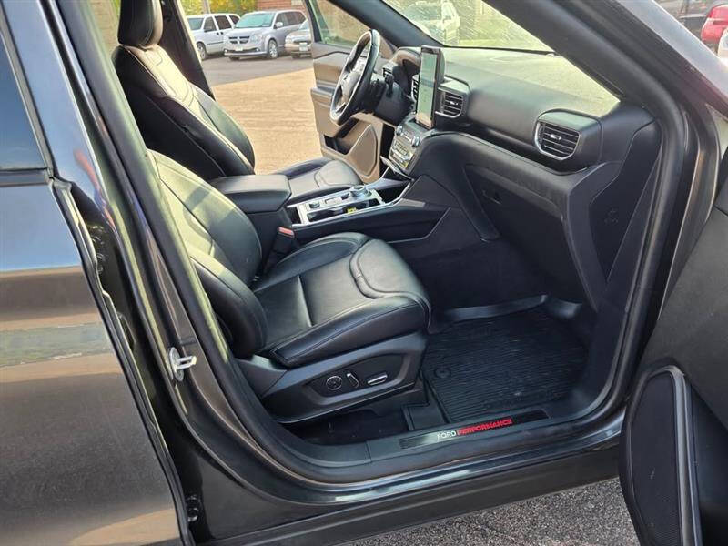 2020 Ford Explorer Sport Trac