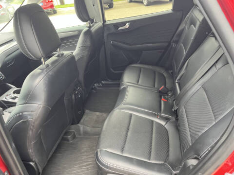 2021 Ford Escape Hybrid Titanium