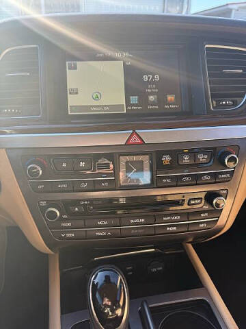 2015 Hyundai Genesis