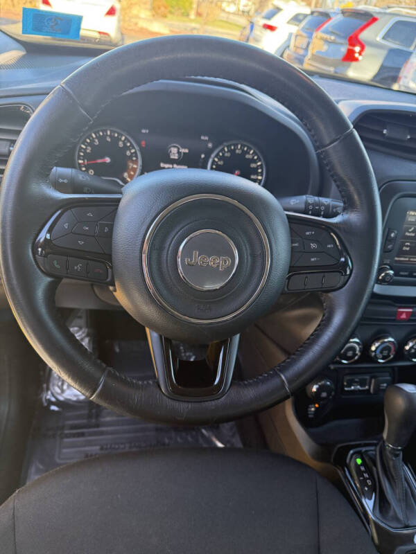 2017 Jeep Renegade Altitude