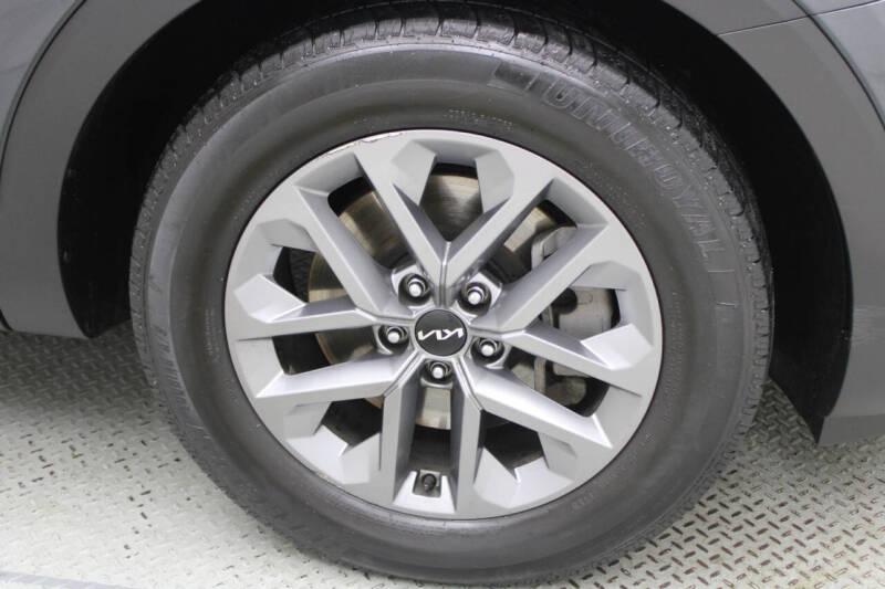 2023 Kia Telluride LX