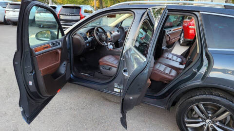 2012 Volkswagen Touareg VR6 Executive