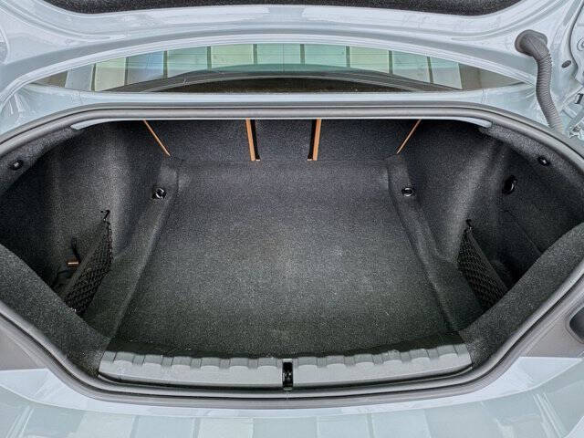 2022 BMW 2 Series 230i