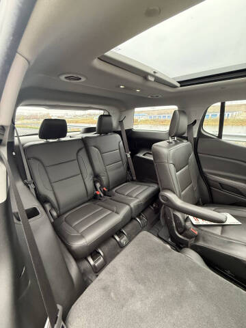 2019 GMC Acadia SLT-1