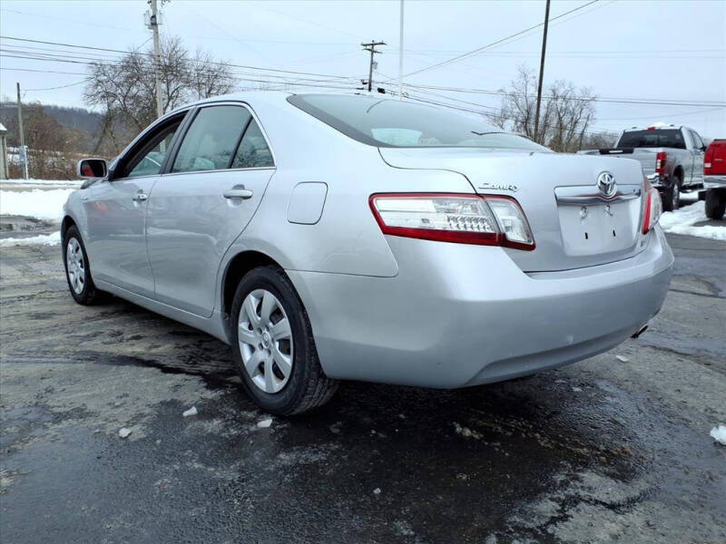 2011 Toyota Camry Hybrid