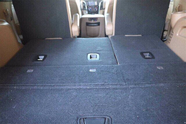 2019 Cadillac Escalade Platinum