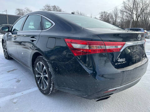 2016 Toyota Avalon XLE