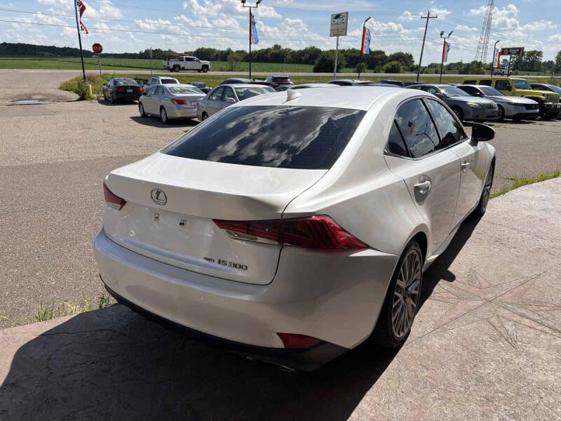 2017 Lexus IS 300