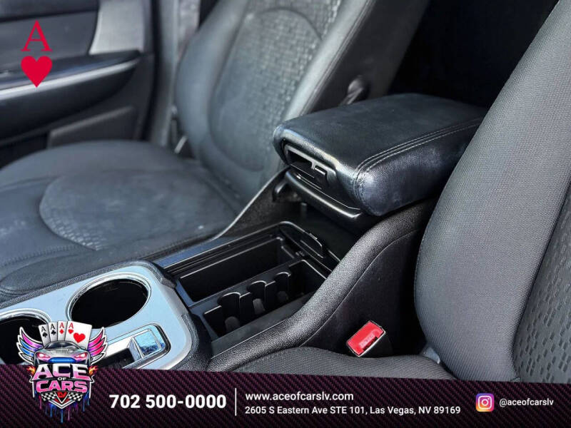 2011 GMC Acadia SLE