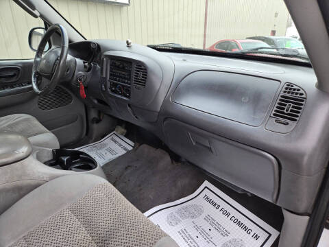 2003 Ford F-150 XLT