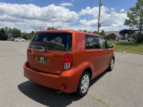 2012 Scion xB Release Series 9.0