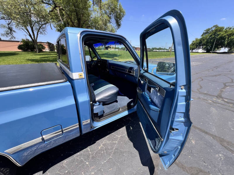 1987 Chevrolet R/V 10 Series R10