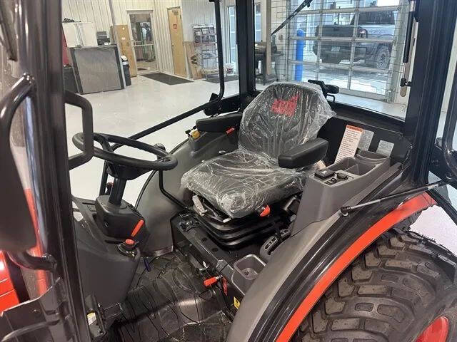 2025 Kioti CK4020SE HCB