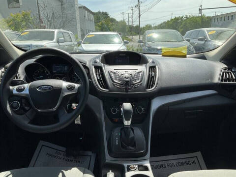 2015 Ford Escape SE