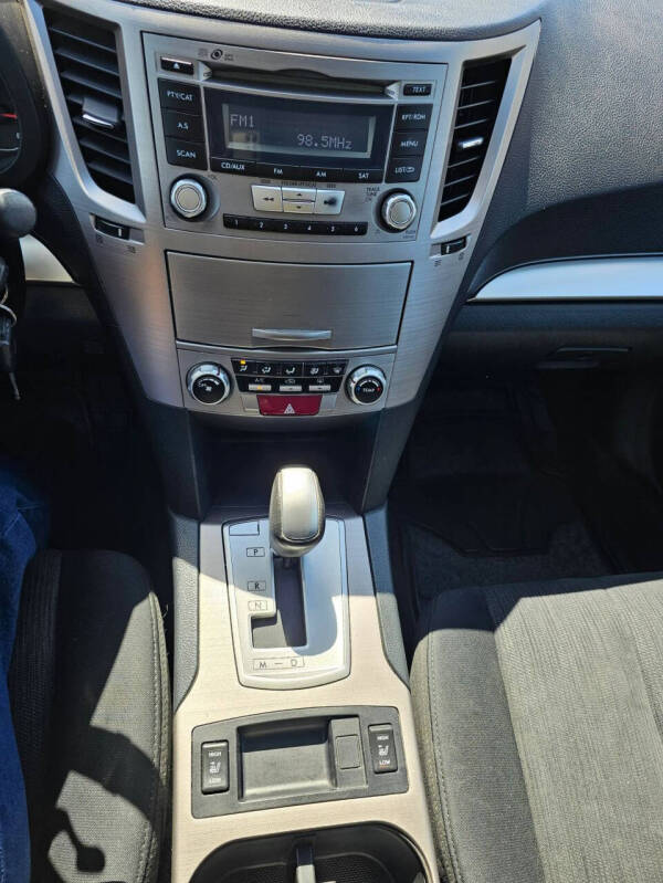 2013 Subaru Outback 2.5i Premium