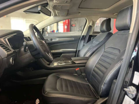2020 Ford Fusion SEL