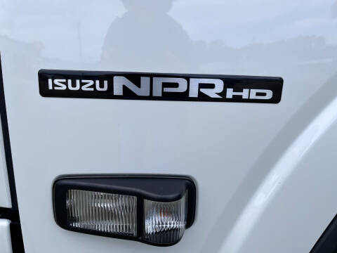 2019 Isuzu NPR HD