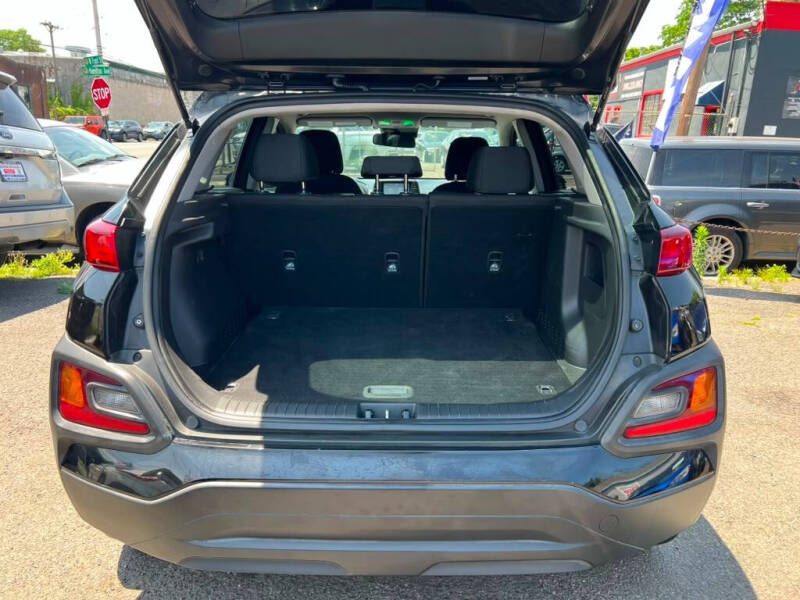 2021 Hyundai Kona SE