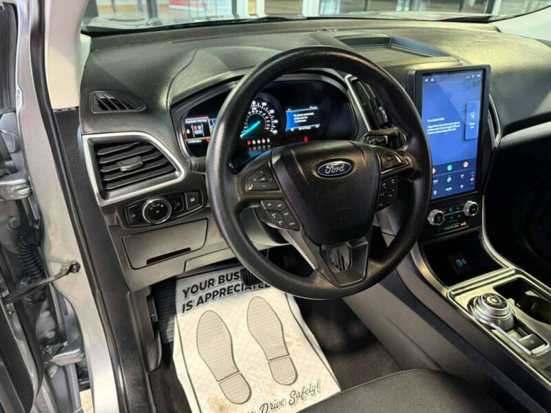 2024 Ford Edge SE