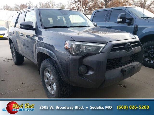 2021 Toyota 4Runner SR5 Premium's photo