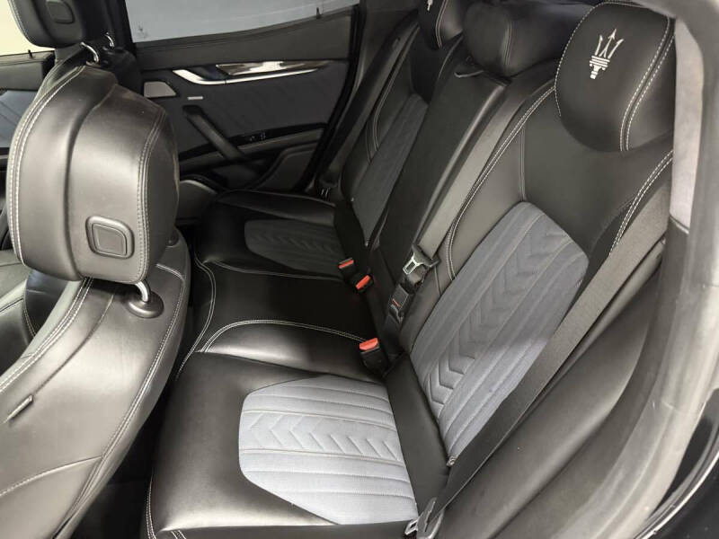 2017 Maserati Ghibli S