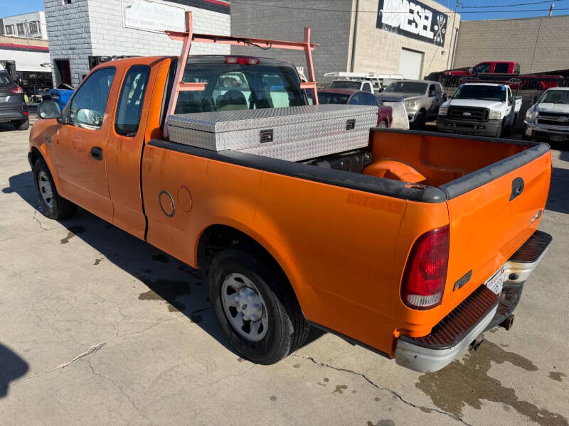 2000 Ford F-150 XL