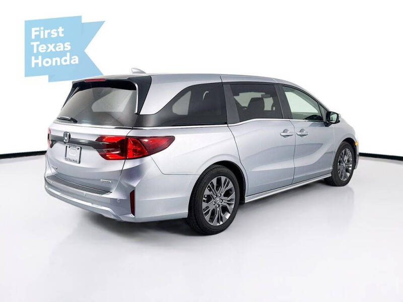 2025 Honda Odyssey Touring