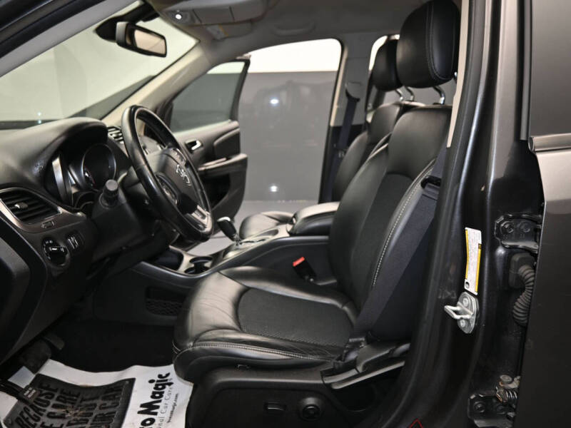 2019 Dodge Journey Crossroad