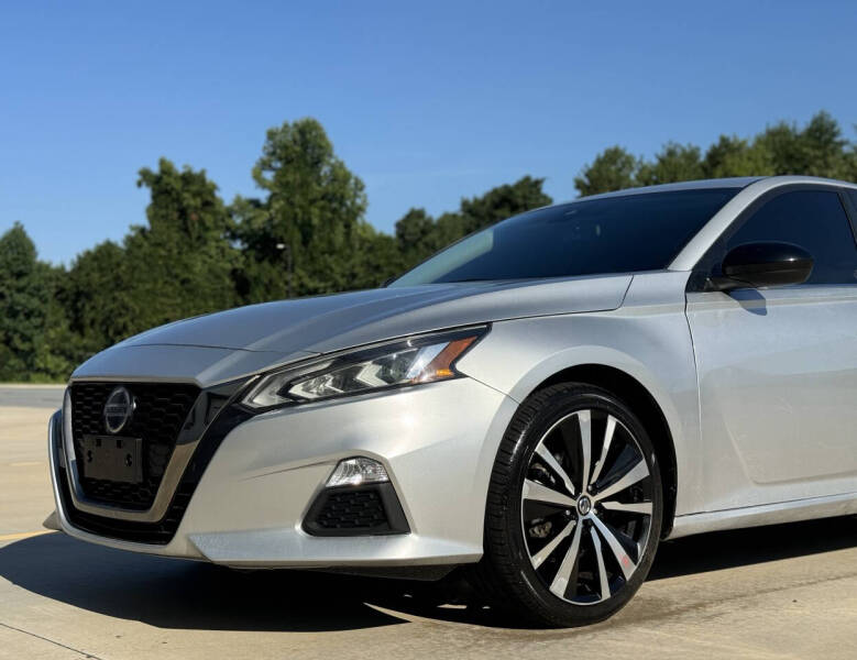 2022 Nissan Altima 2.5 SR