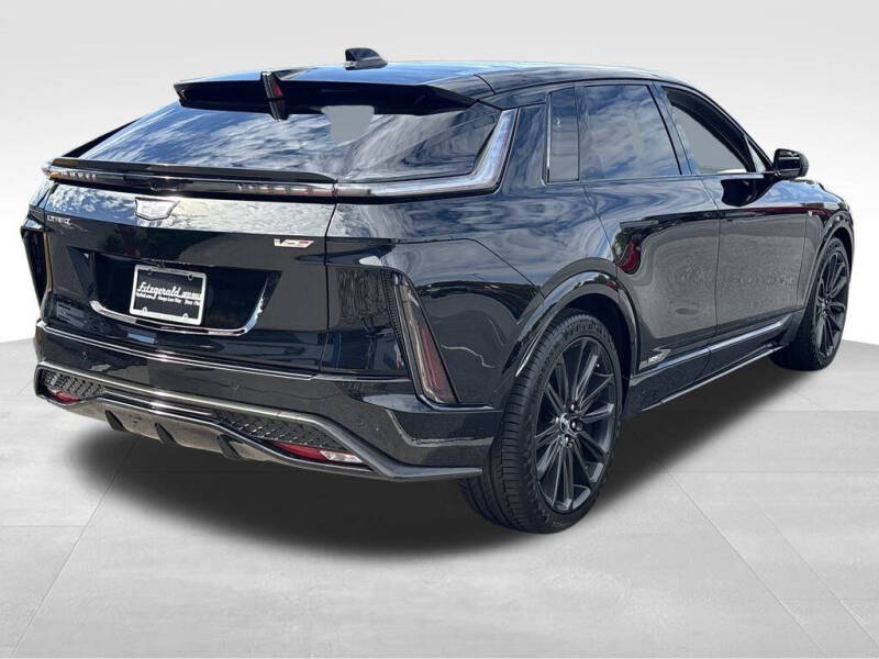 2026 Cadillac LYRIQ-V