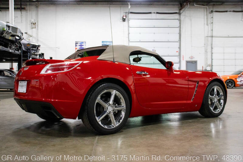 2009 Saturn SKY Red Line