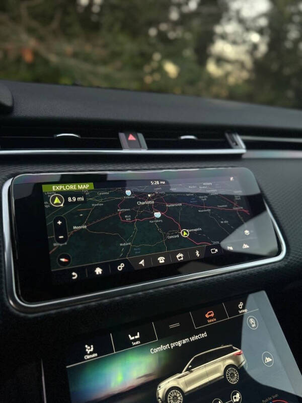 2018 Land Rover Range Rover Velar P250 R-Dynamic SE