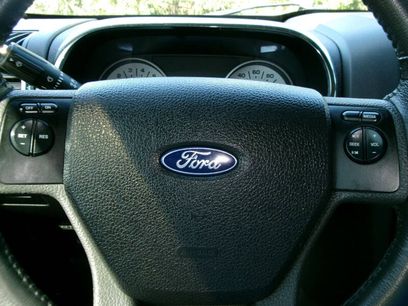 2008 Ford Explorer Sport Trac XLT