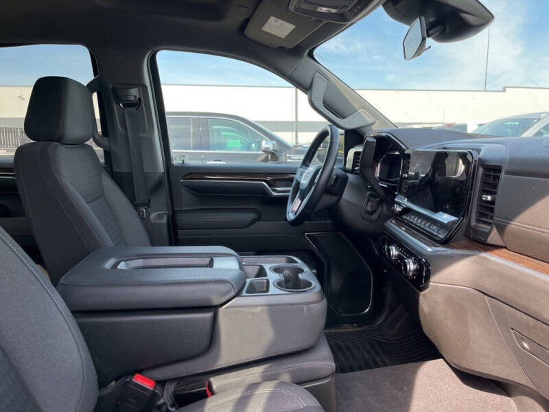 2023 GMC Sierra 1500