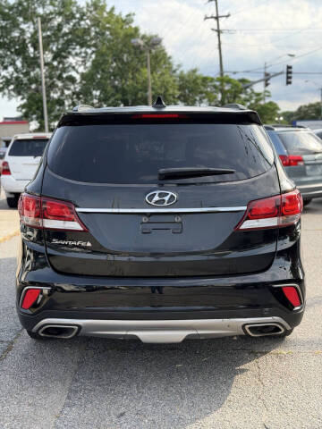 2017 Hyundai Santa Fe SE