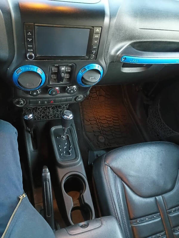 2015 Jeep Wrangler Unlimited Sport