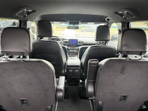 2022 Ford Explorer ST-Line