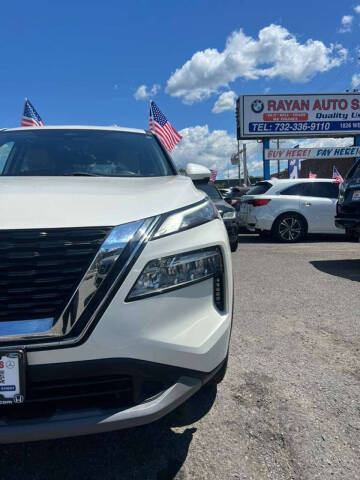 2021 Nissan Rogue SV