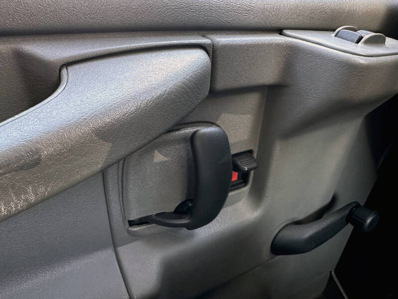 2013 Chevrolet Express 2500