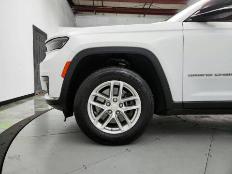 2021 Jeep Grand Cherokee L Laredo