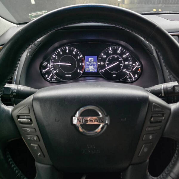 2017 Nissan Armada Platinum
