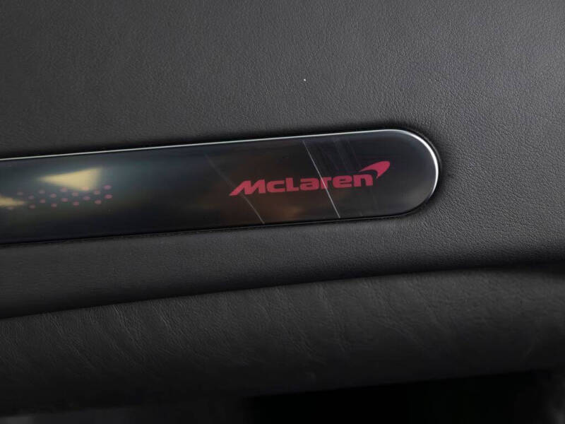 2023 McLaren GT
