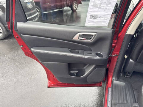 2014 Nissan Pathfinder S