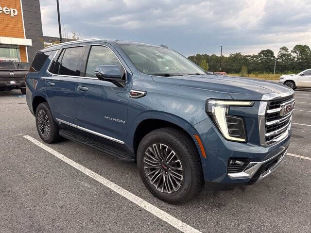 2025 GMC Yukon Elevation