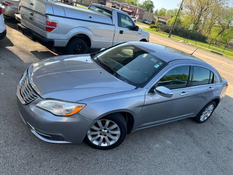 2013 Chrysler 200 for sale at Car Stone LLC in Berkeley IL